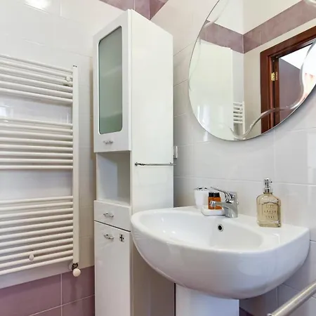 Di Palma 4 - Family House Centre - Selection Apartment *